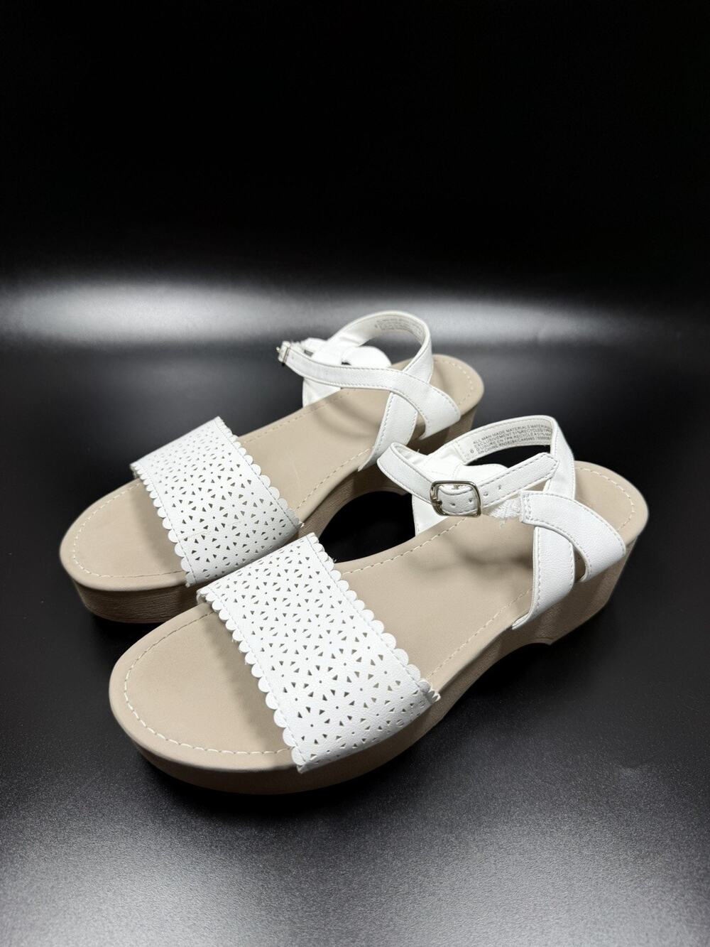 The Children's Place Girls White Open Toe Clog Sandals Size 6